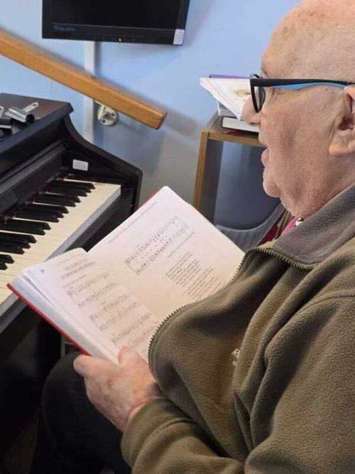Care Home organist 1