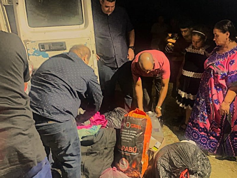 Convoy of aid en route to eastern Cuba