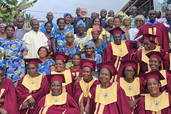 Cote D'Ivoire Local Church