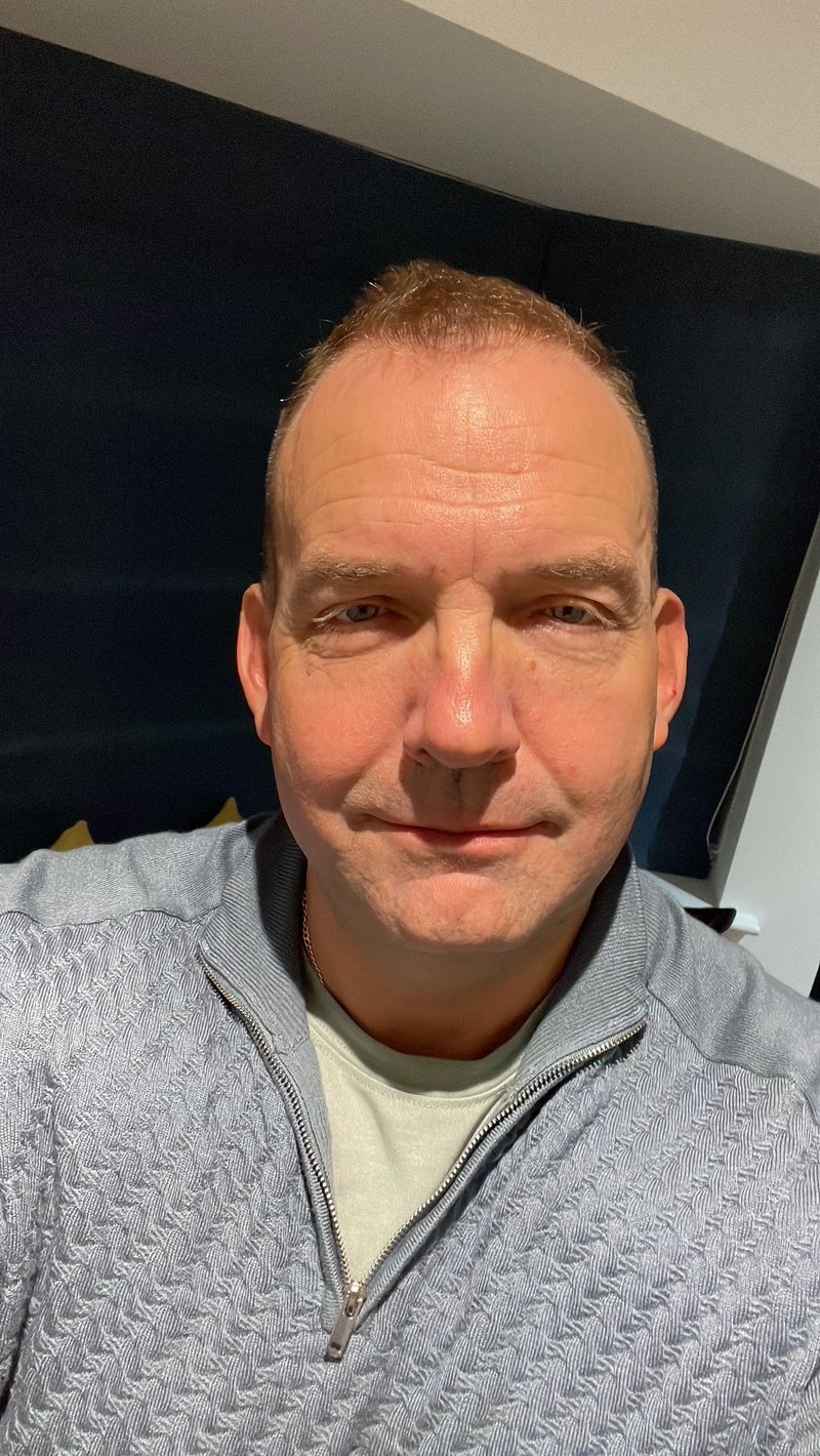 Headshot of David Harmer