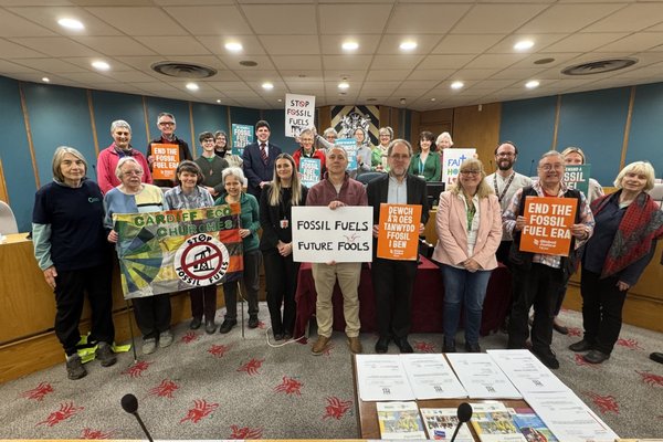 Eco_church_fossilfuelphoto