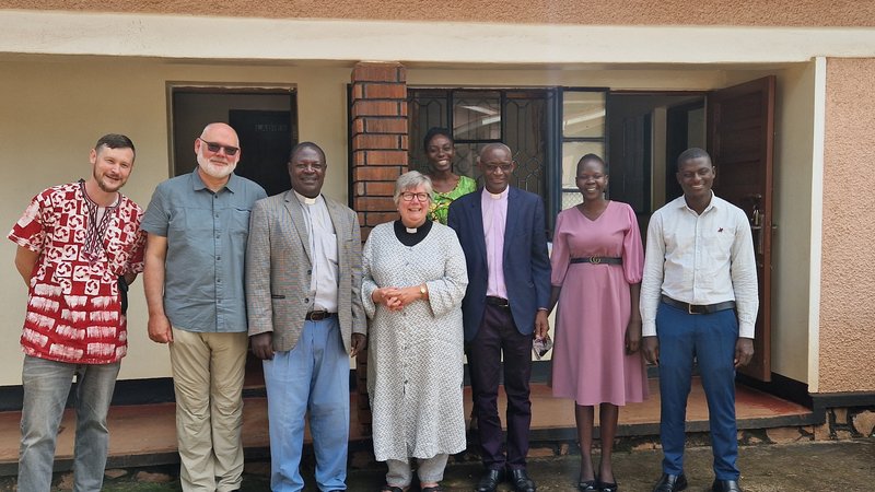 GR-Presidential Visit Helen with Uganda Synod