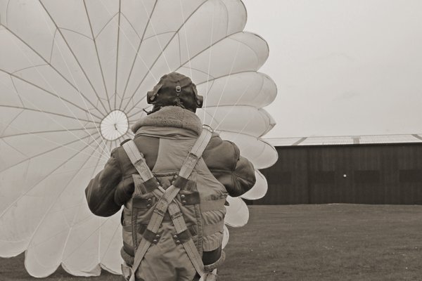 Parachutist WWII