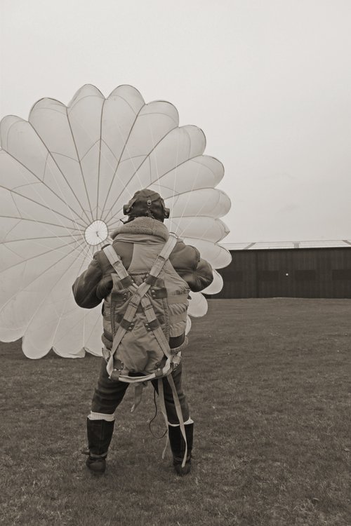 Parachutist WWII