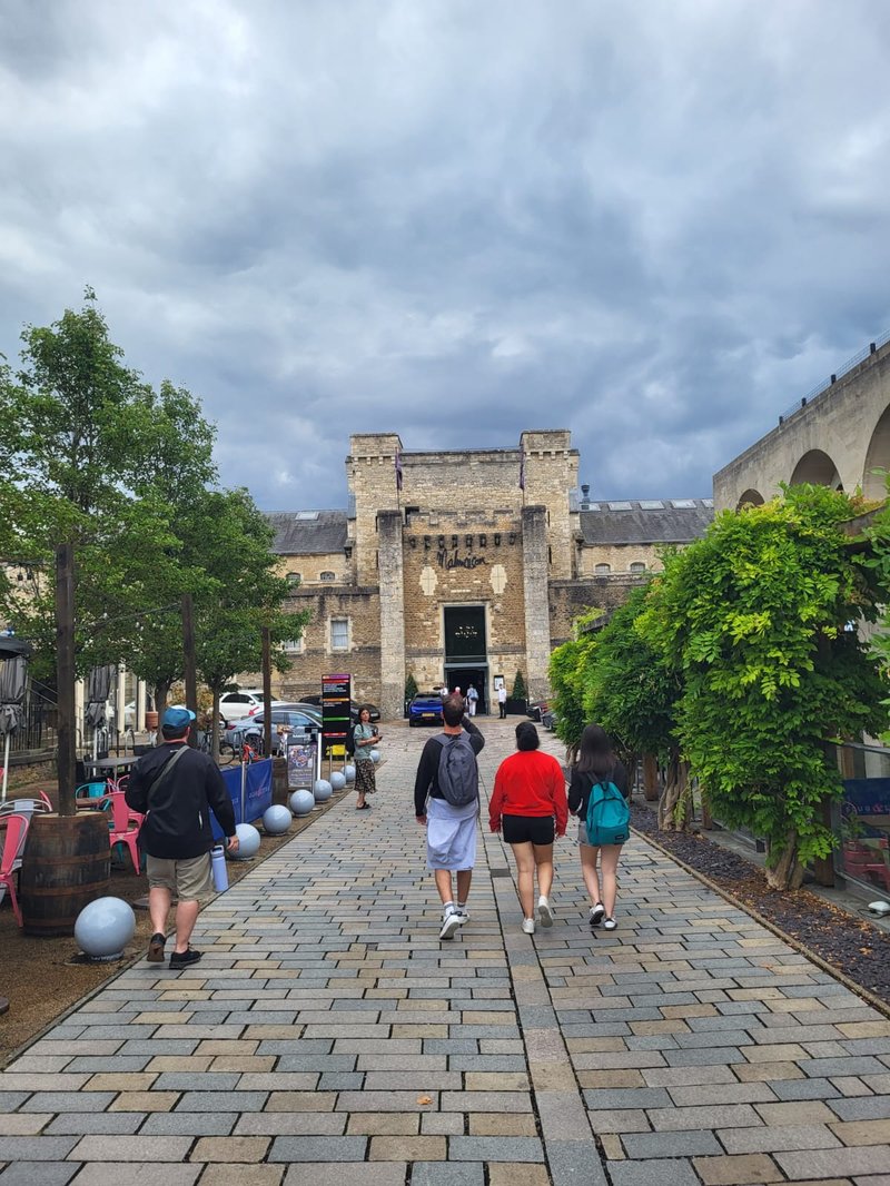 Group walking, Oxford Castle