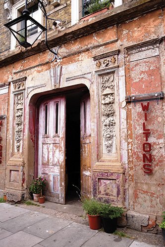 The_Front_Door_of_Wilton'_s_Music_Hall_(2010)