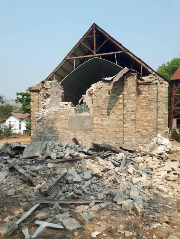 A building damaged by an earthquake in Myanmar
