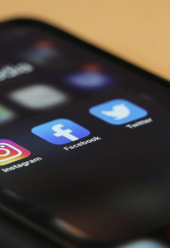 dole777-EQSPI11rf68-unsplash