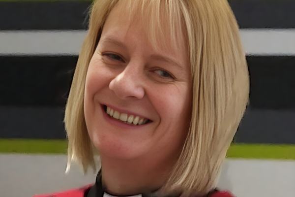 revd-katie-deakins
