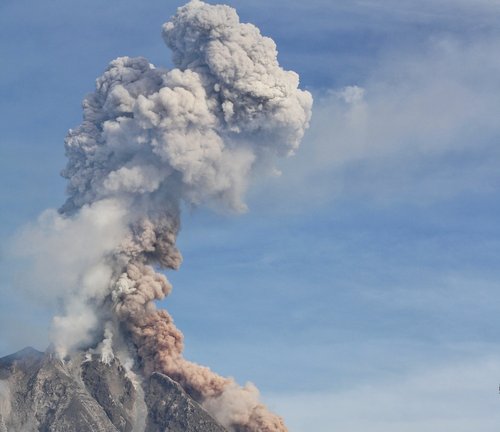 volcano-stock-picture-2